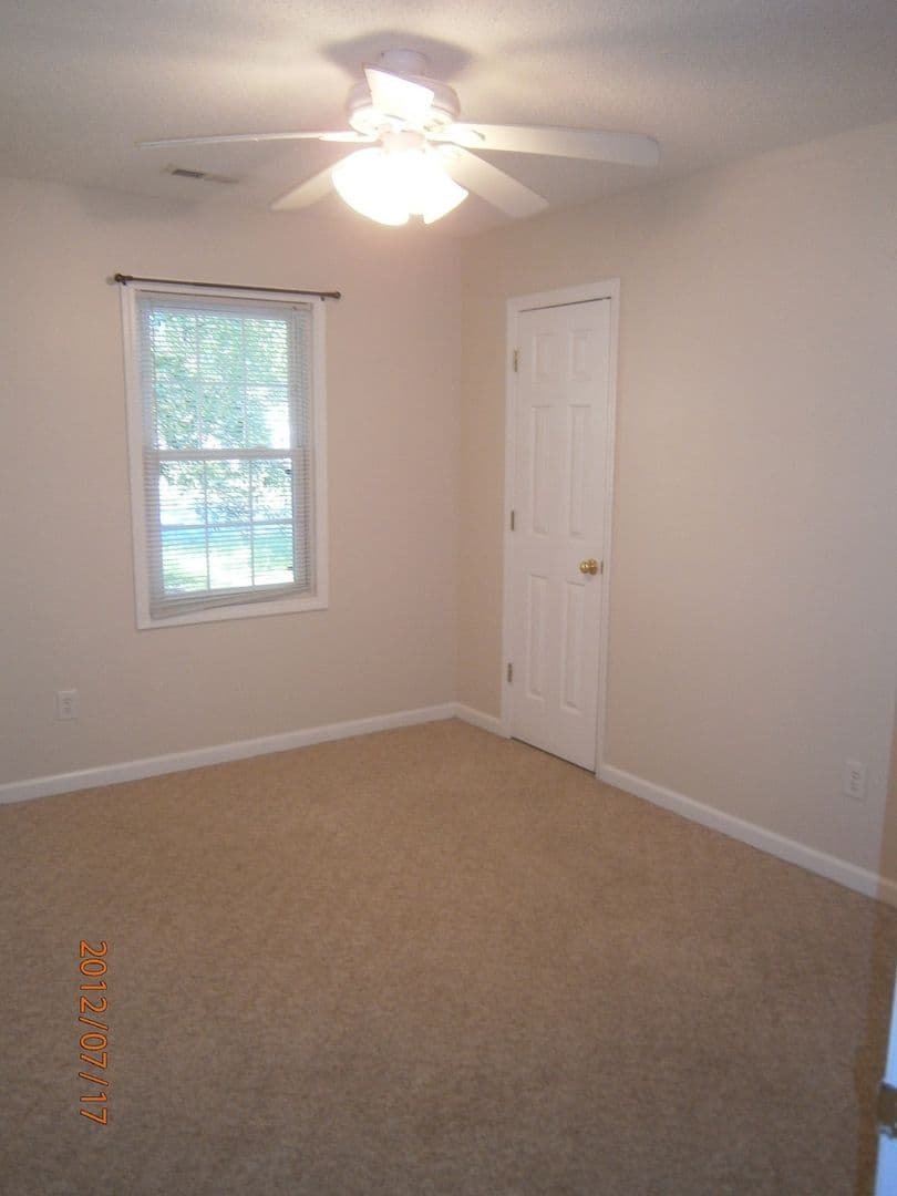 Jacksonville House: 414 Kenwood Drive