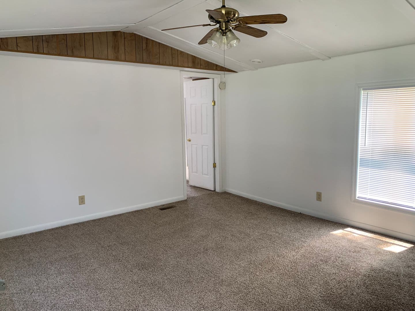 Jacksonville House: 2181 Blue Creek Road Lot 28