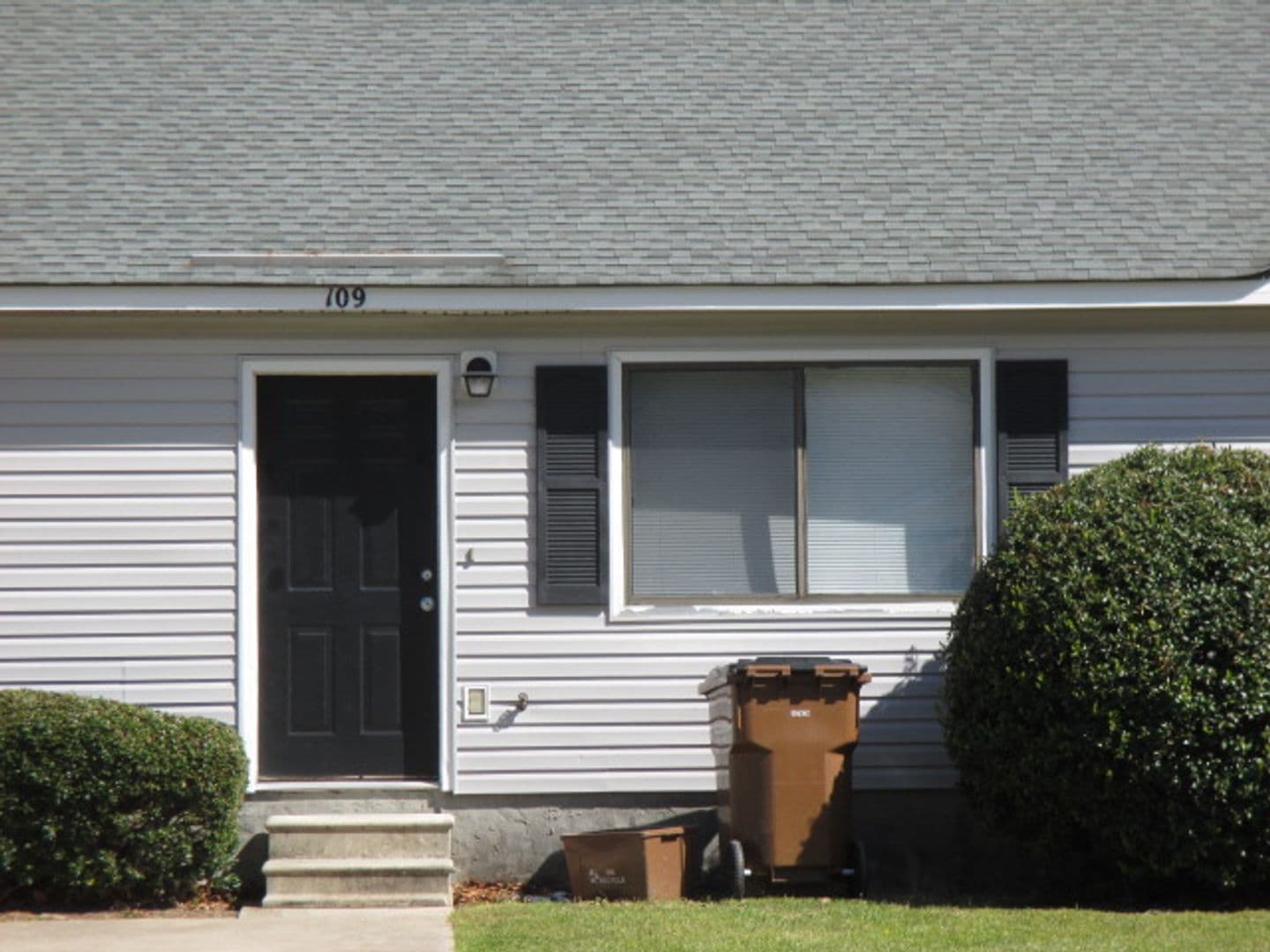 Jacksonville Apartment: Easy Street Quadraplexes