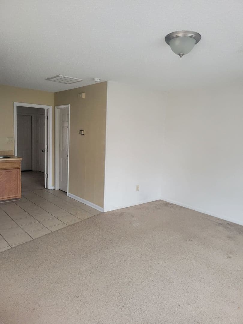 Jacksonville Apartment: Easy Street Quadraplexes