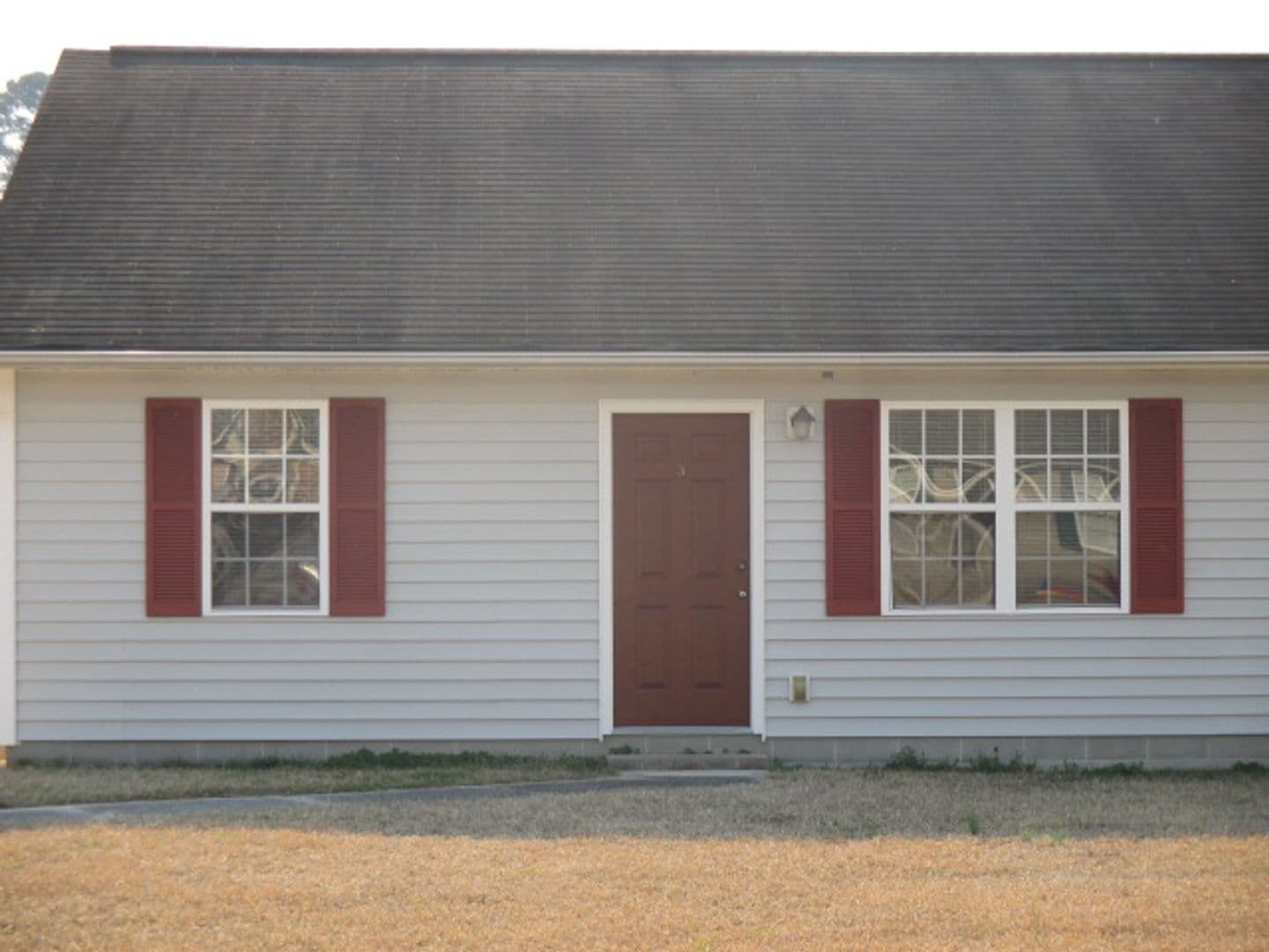 Jacksonville Apartment: 586 Haws Run Road