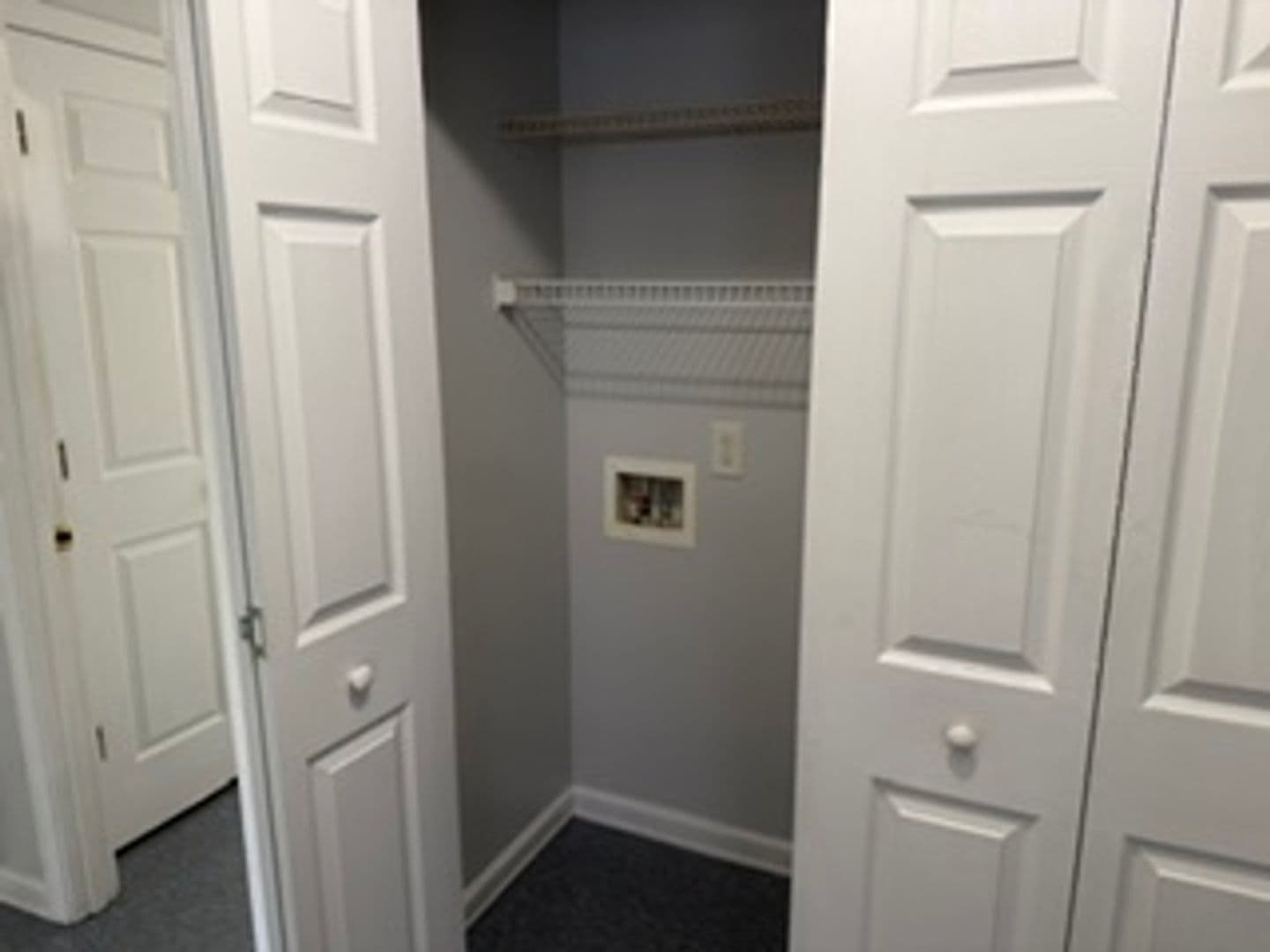 Jacksonville House: 233 A Lakewood Drive