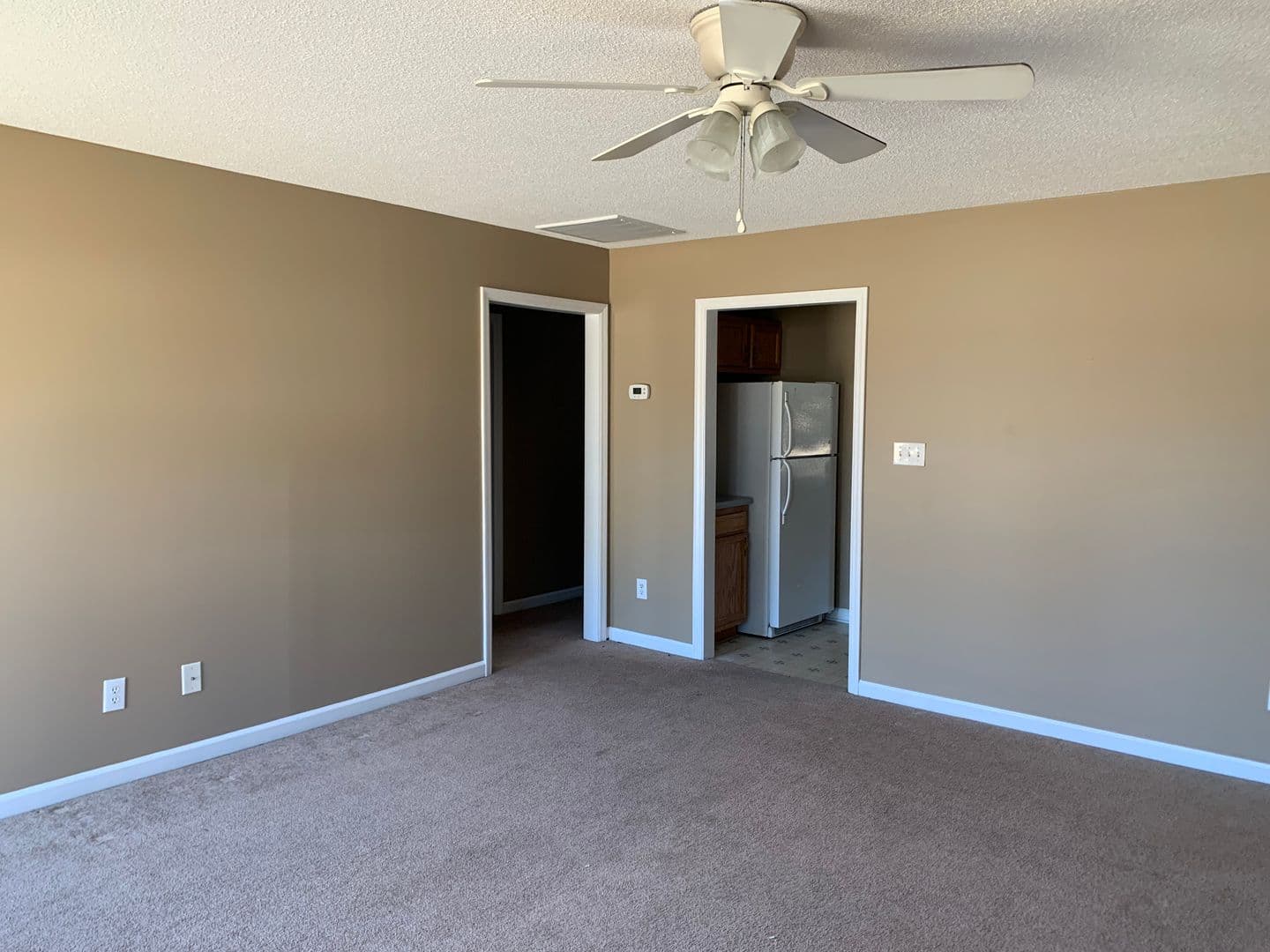 Jacksonville Apartment: 586 Haws Run Road