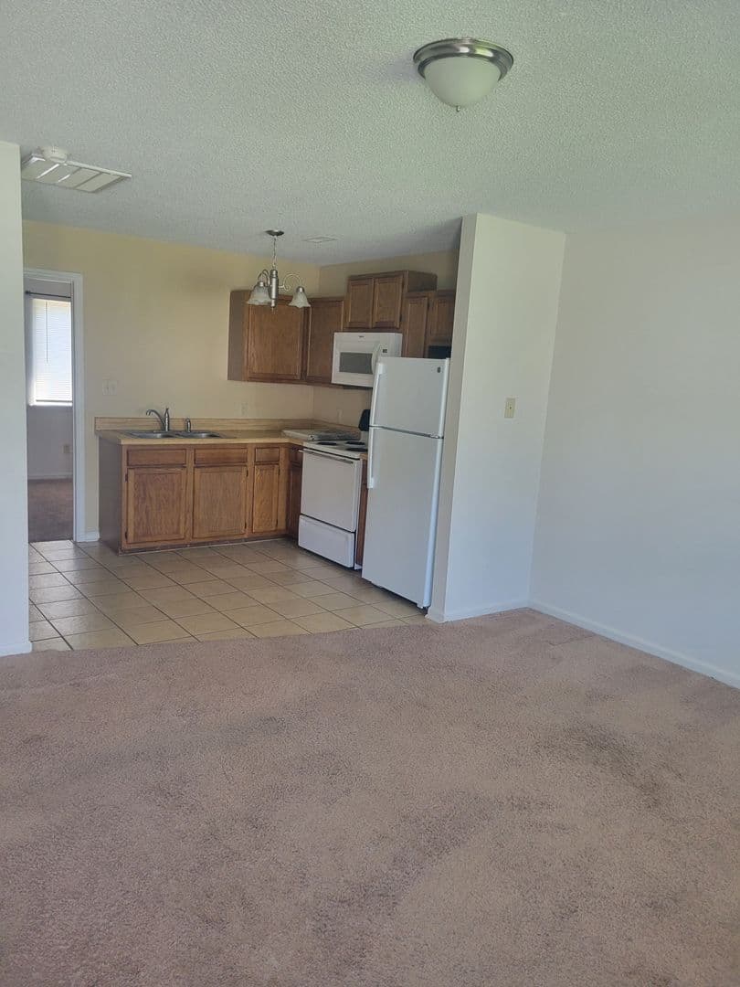 Jacksonville Apartment: Easy Street Quadraplexes