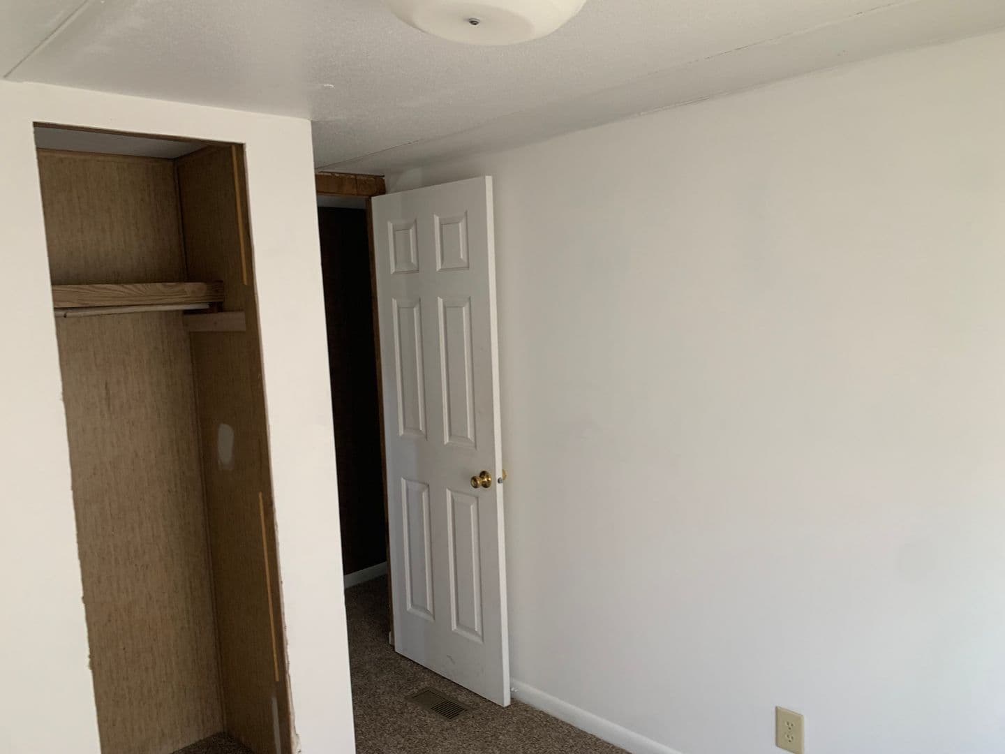 Jacksonville House: 2181 Blue Creek Road Lot 28