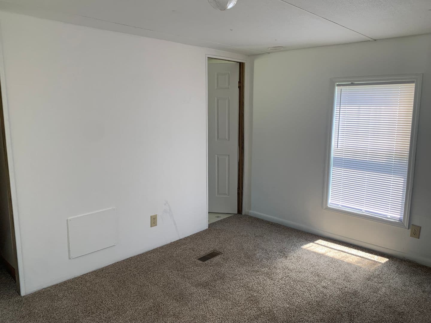Jacksonville House: 2181 Blue Creek Road Lot 28
