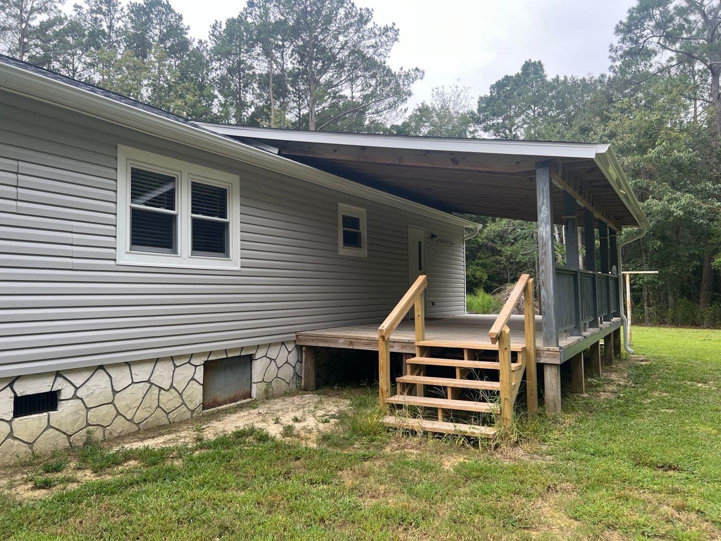 Jacksonville House: 117 Catnapper Lane