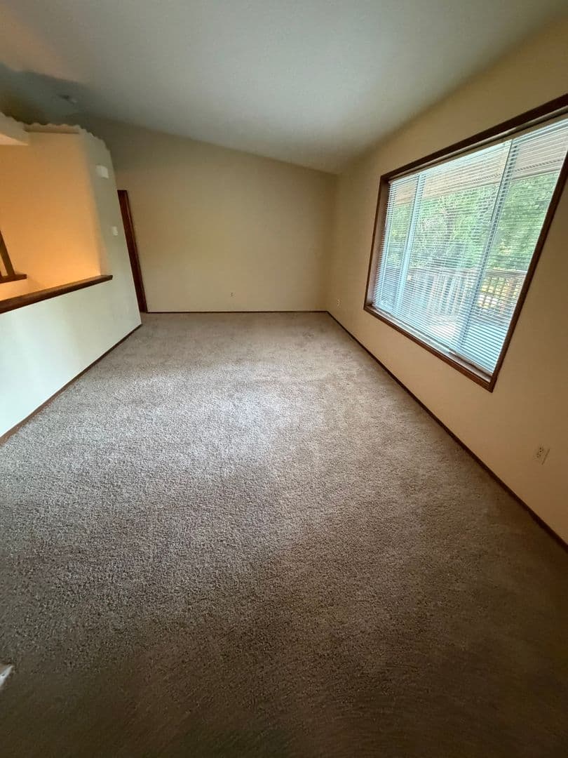 Lacey Apartment: 932 Union Mills Rd SE