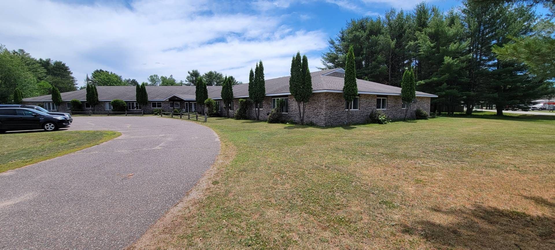 Eagle River Apartment: 416 Mill Street