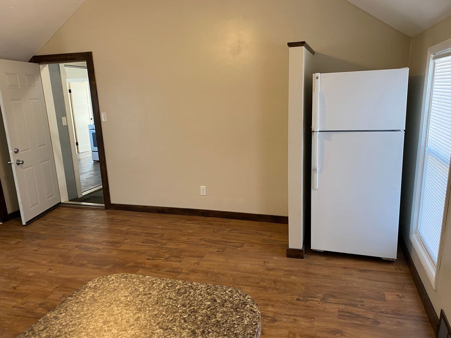 Merrill Apartment: 1800 E Main St