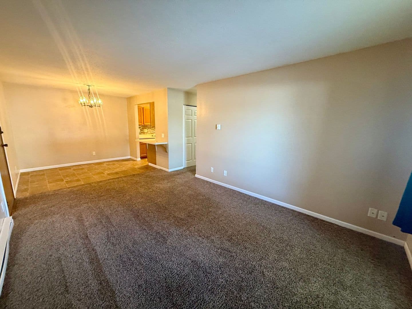 Tomah Apartment: 401 - 405 N Glendale Ave