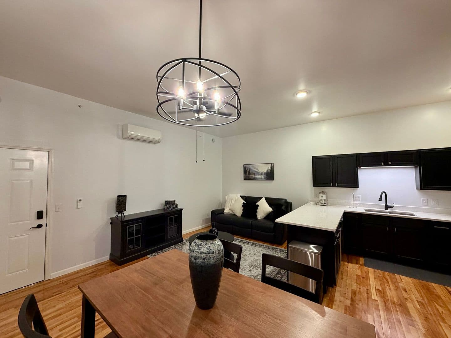 Wausau Apartment: 719 N 3rd Ave - Furnished