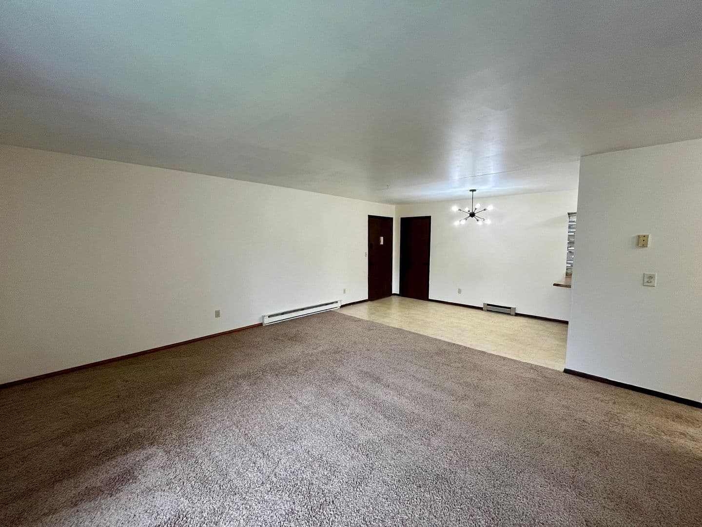 Marshfield Apartment: 1010 Sawyer Dr