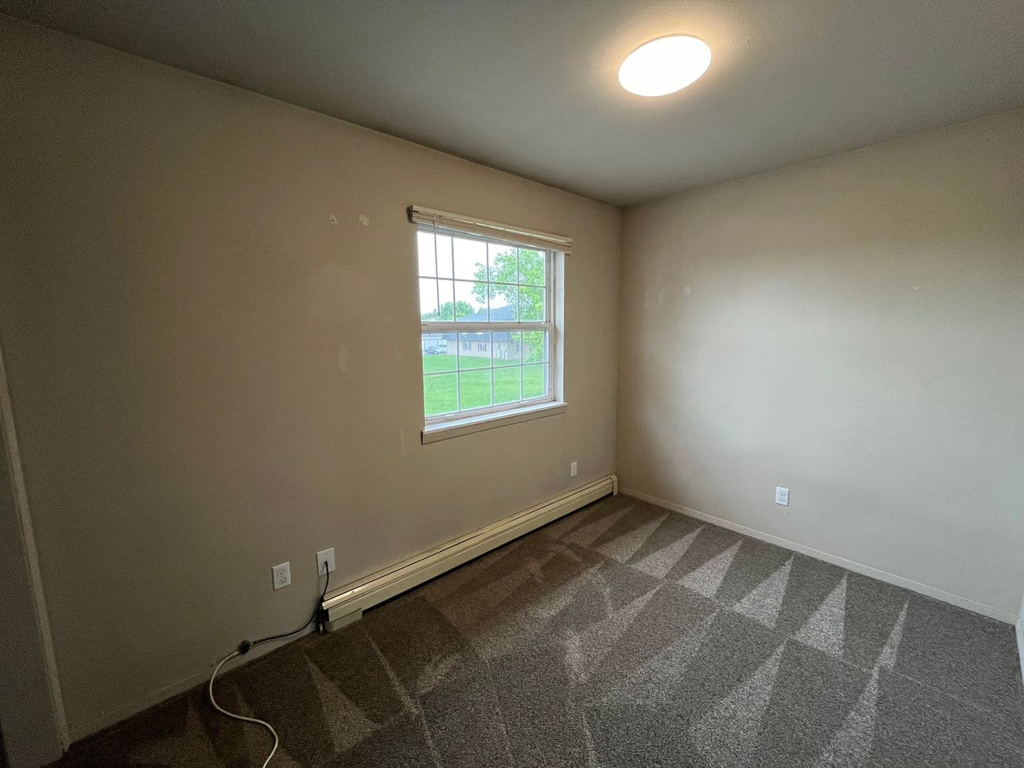 Stevens Point Apartment: 2448 4th Ave