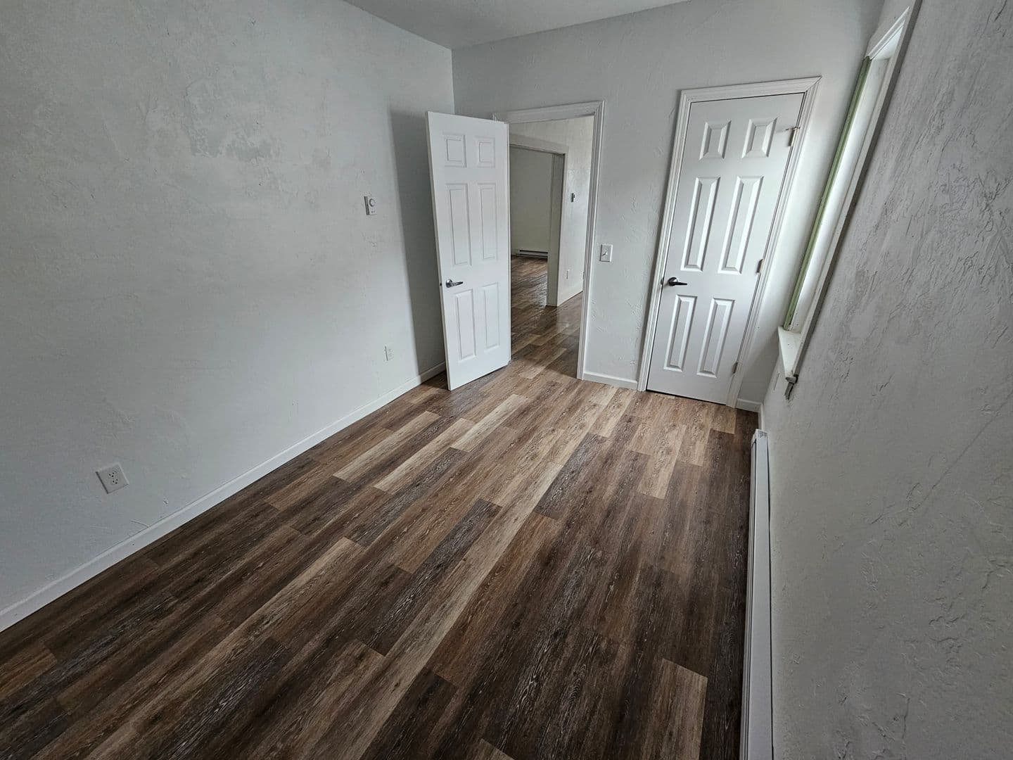 Gillett Apartment: 100 N Lake Ave