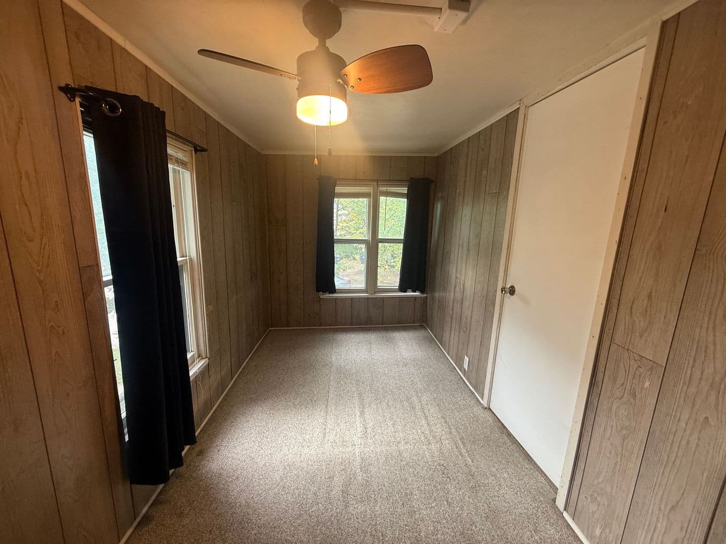 Wausau Apartment: 701 Scott St