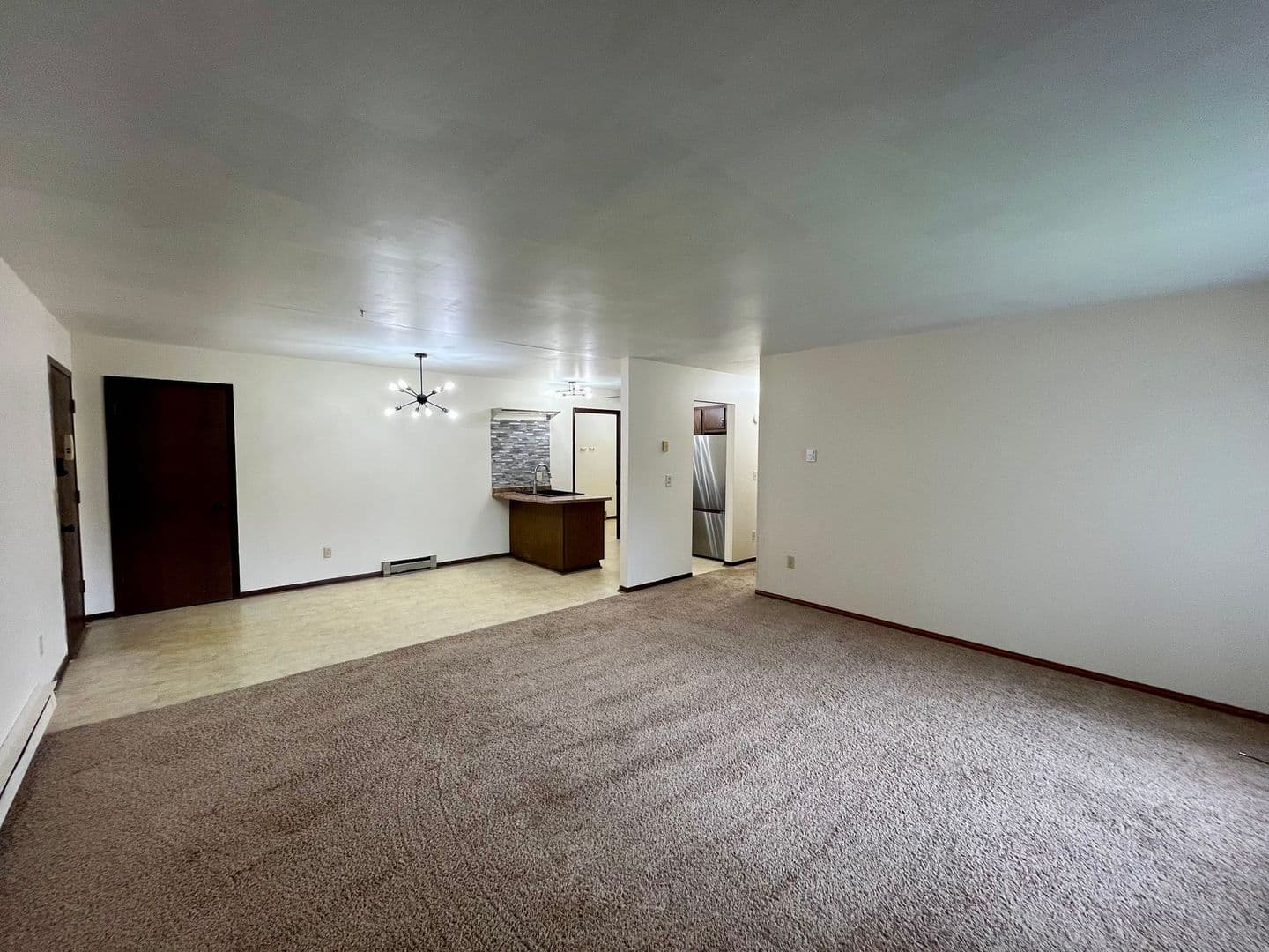 Marshfield Apartment: 1010 Sawyer Dr