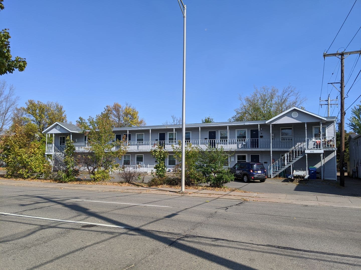 Wausau Apartment: 601 McClellan St