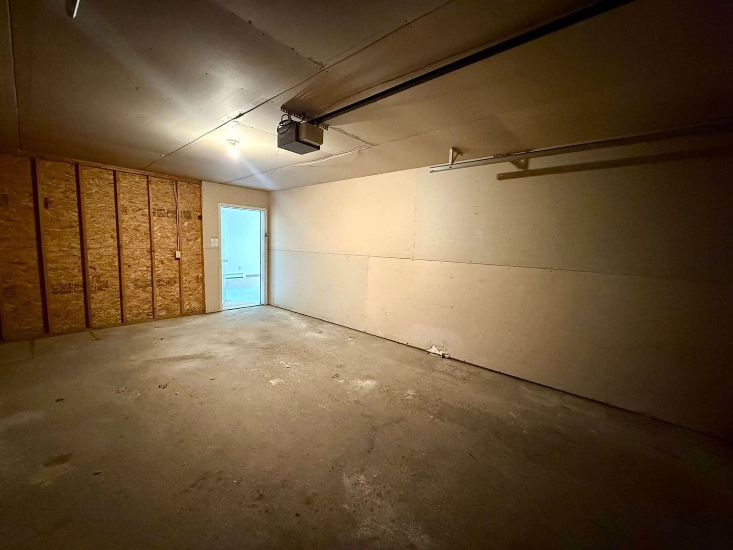 Plover Apartment: 3120 Wilson Avenue