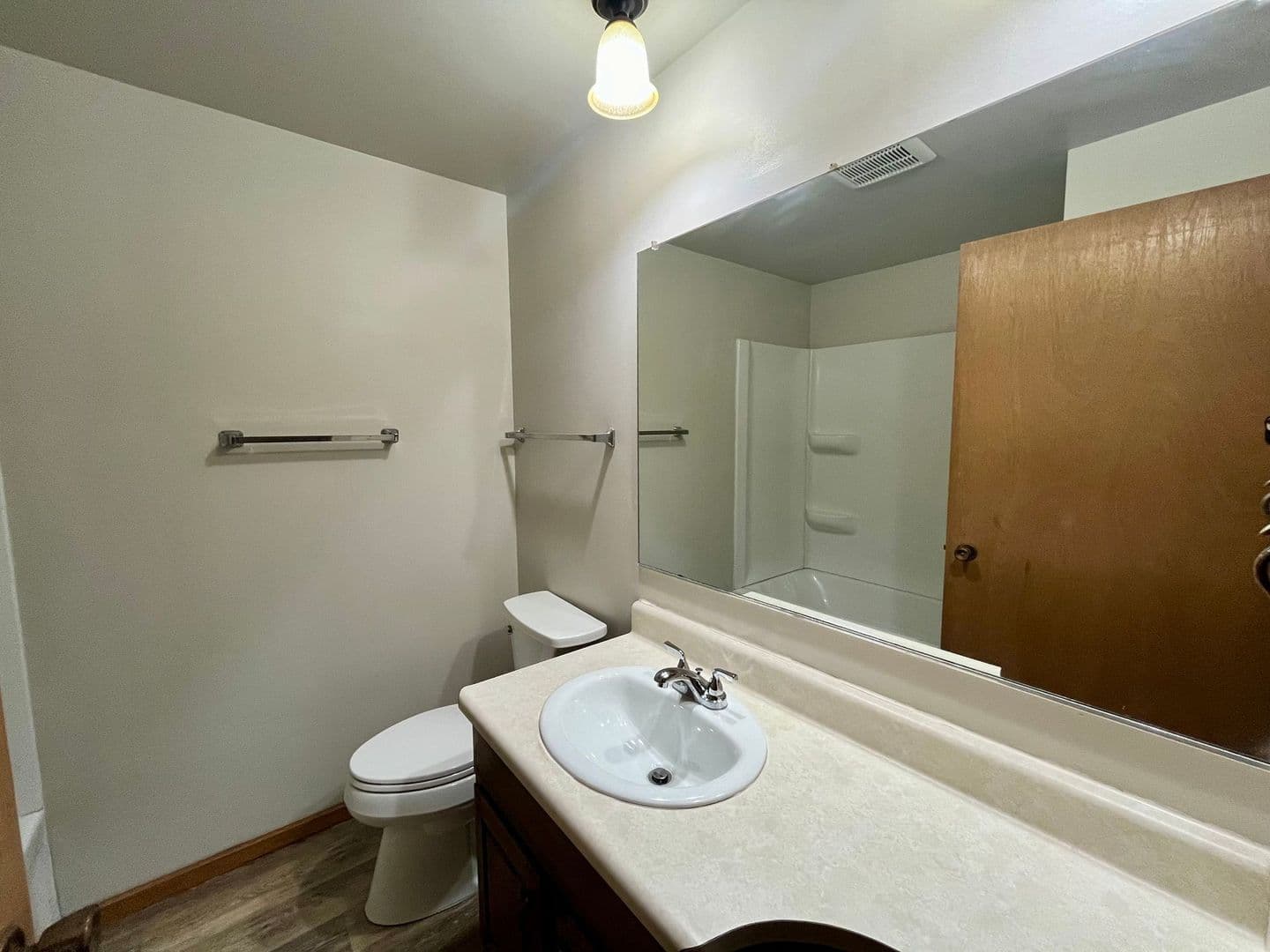 Plover Apartment: 3520 Evergreen Dr