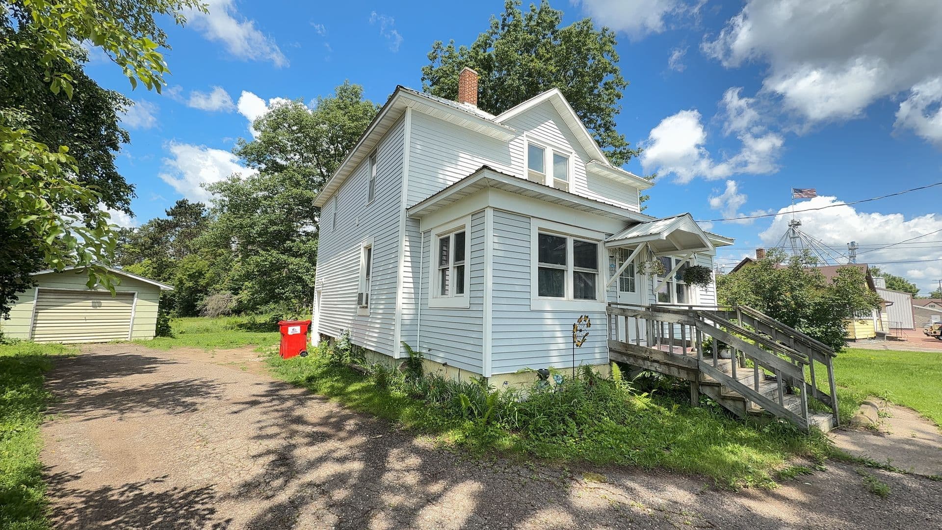 Antigo Apartment: 540 Wausau Road