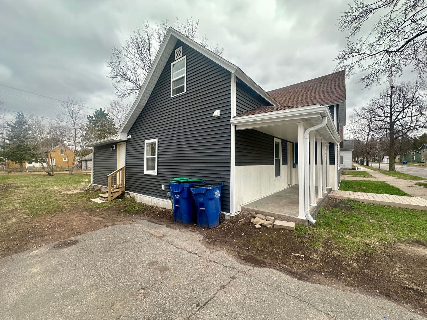 Wausau House: 706 Lincoln Ave