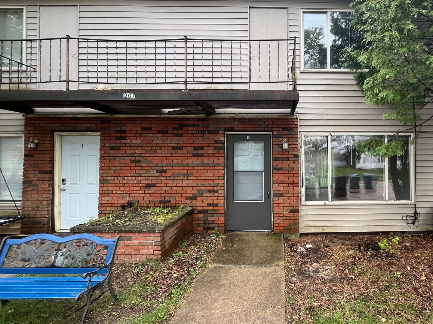 Wittenberg Apartment: 207 E Front St
