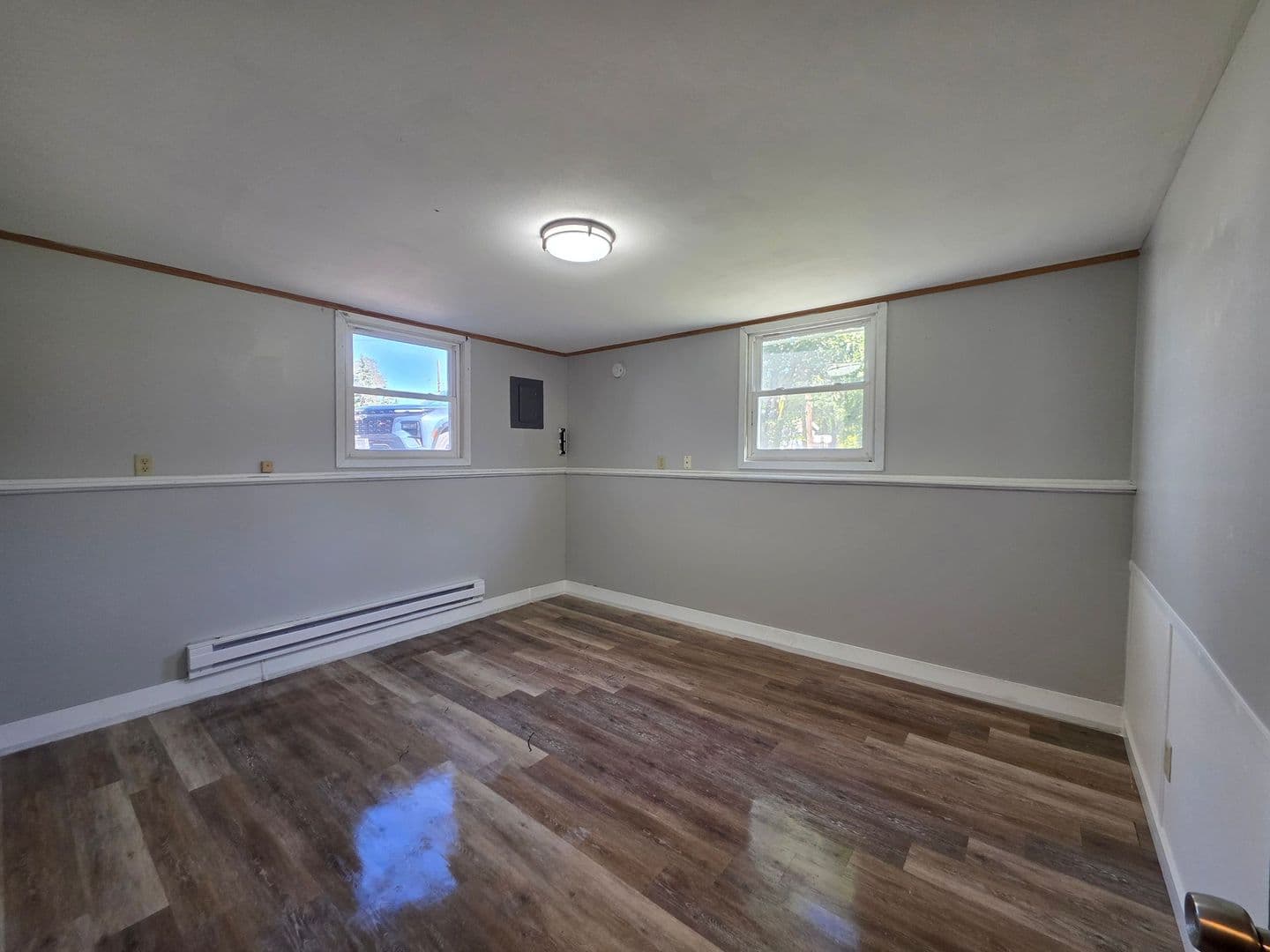Wisconsin Rapids Apartment: 2460-2462 2nd Ave South
