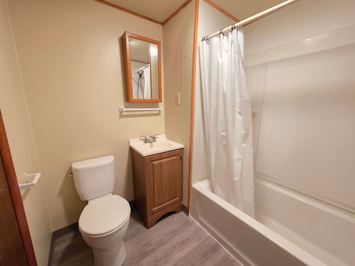 Wisconsin Rapids House: 420 16th St N