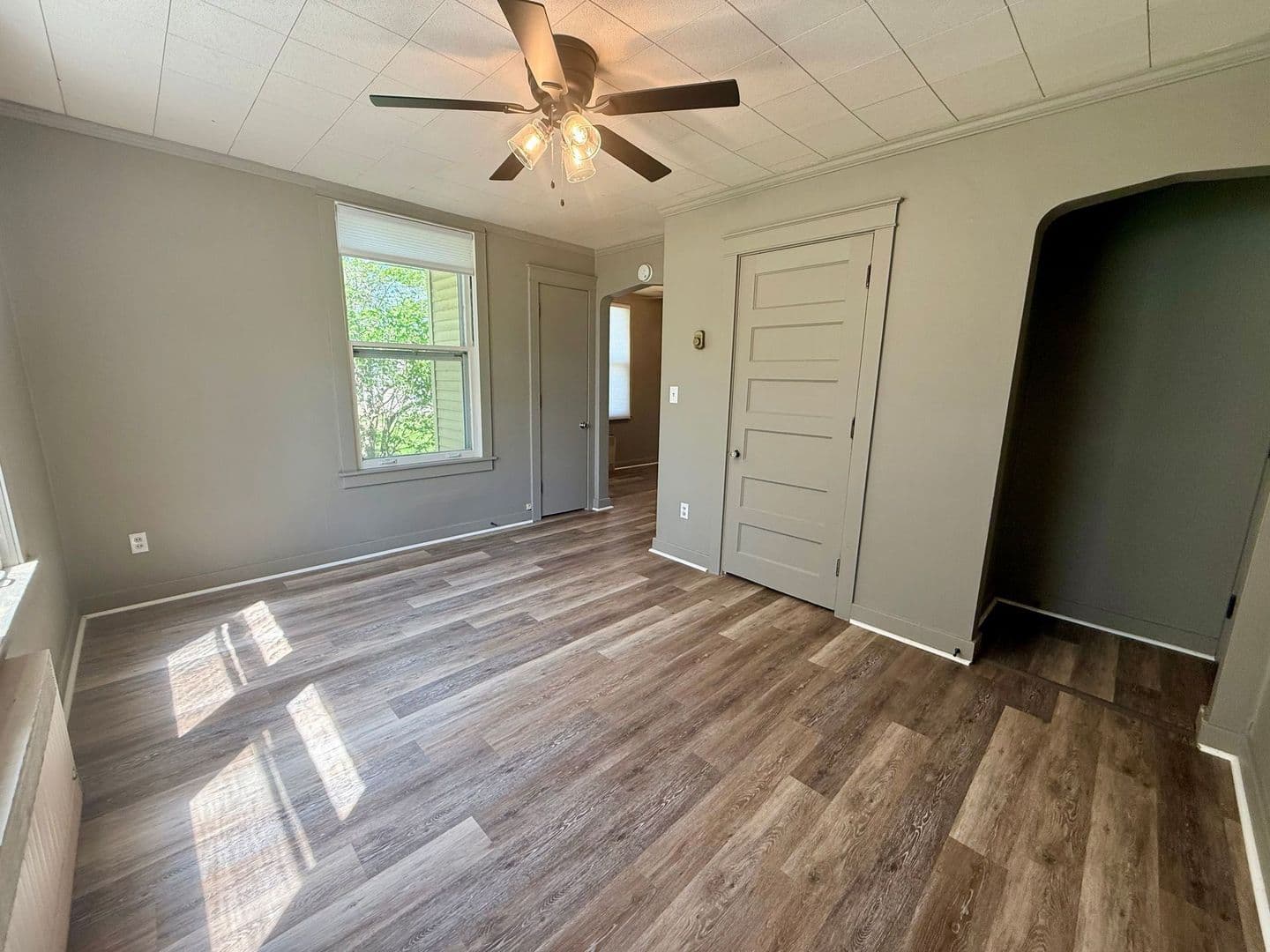 Merrill Apartment: 110 S State St