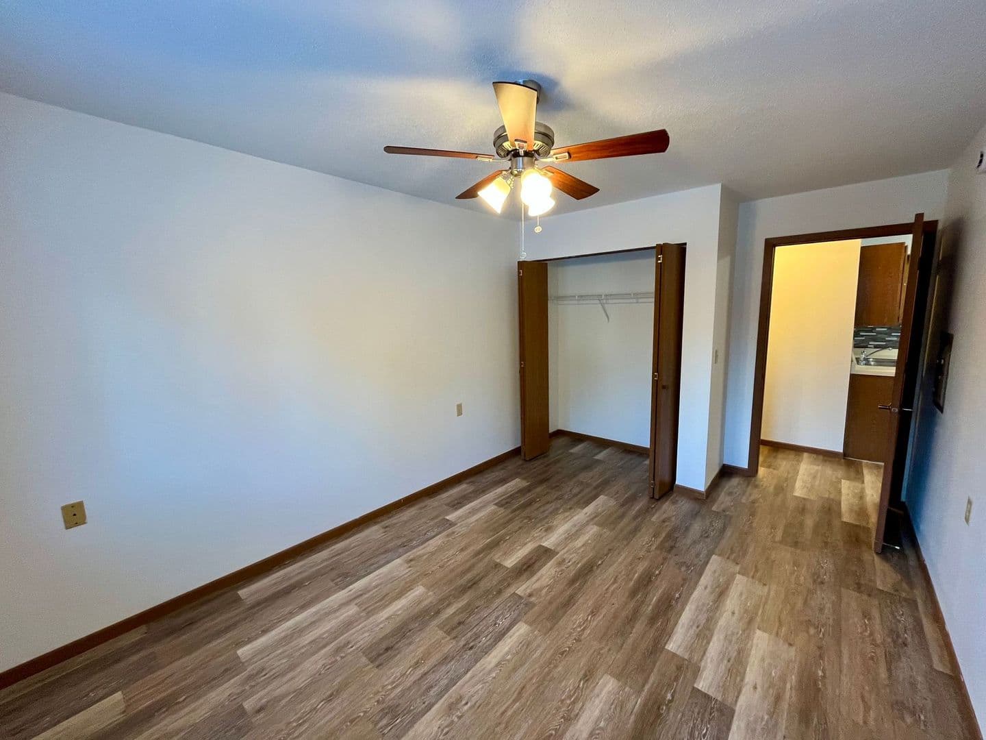 Eagle River Apartment: 416 Mill Street