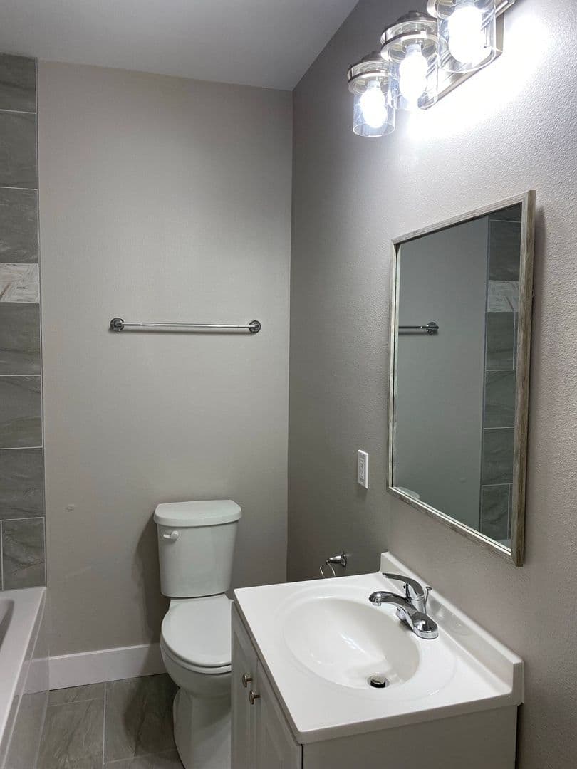 Wausau Apartment: 709 Fulton St