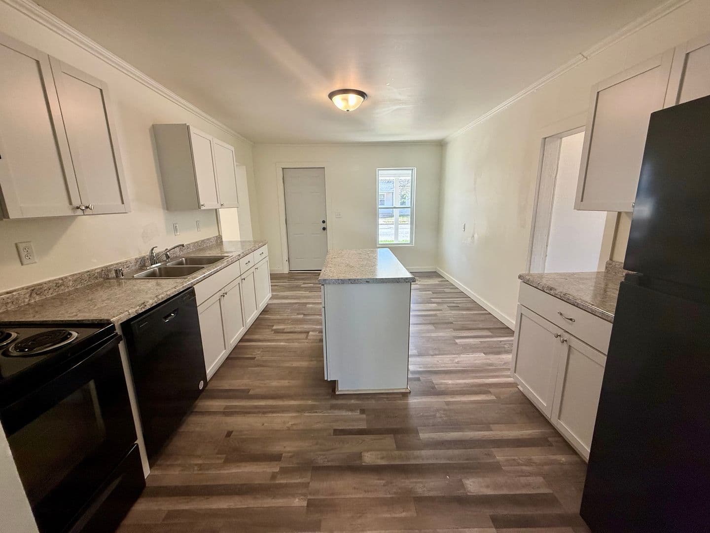 Wausau House: 706 Lincoln Ave