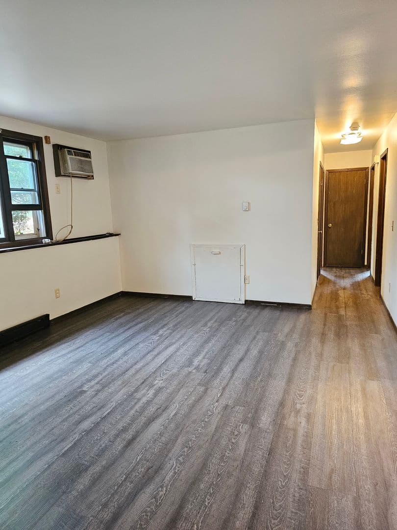 Wisconsin Rapids Apartment: 460-462 Pepper Ave