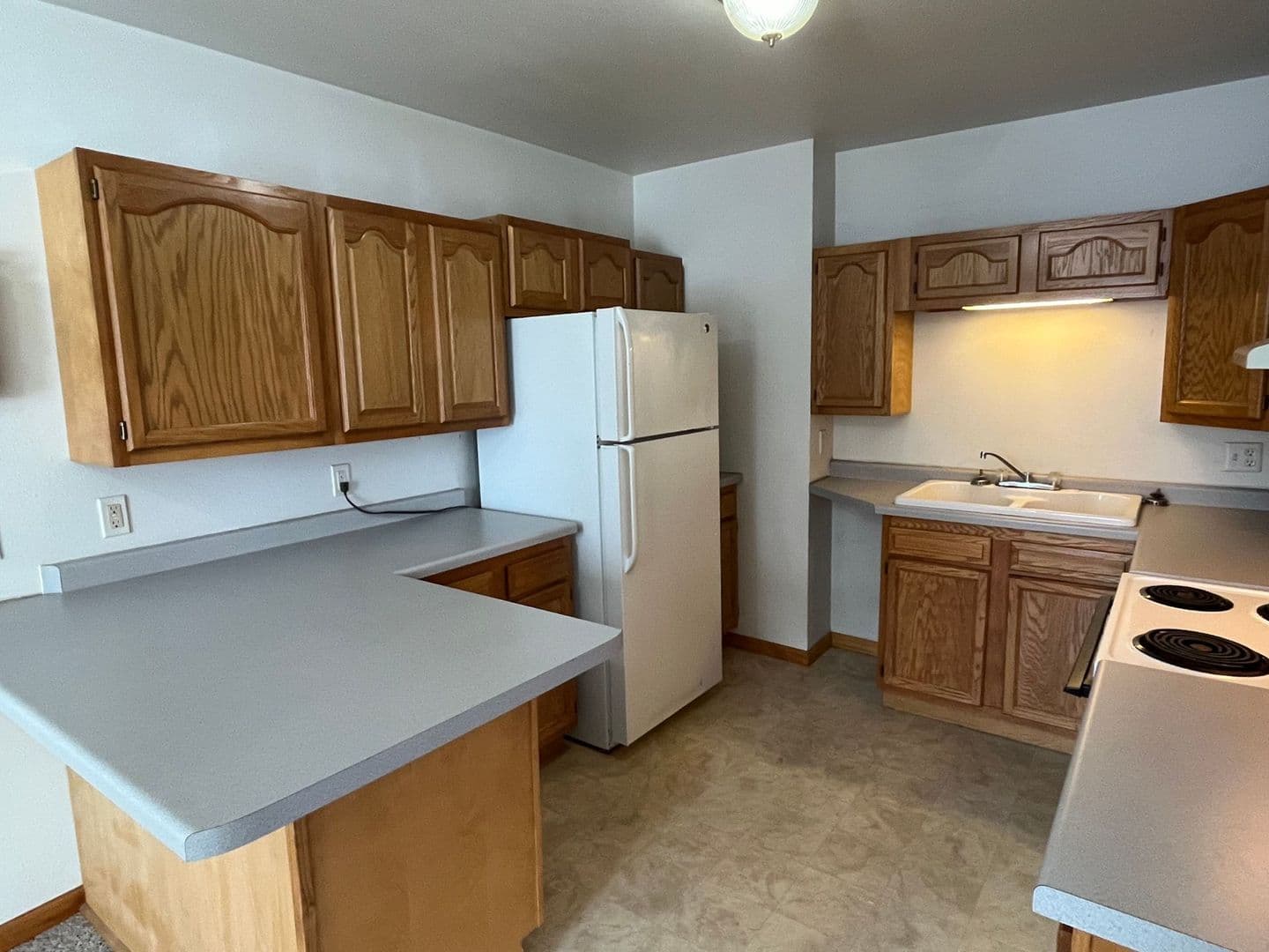 Wittenberg Apartment: 516 S Webb Street