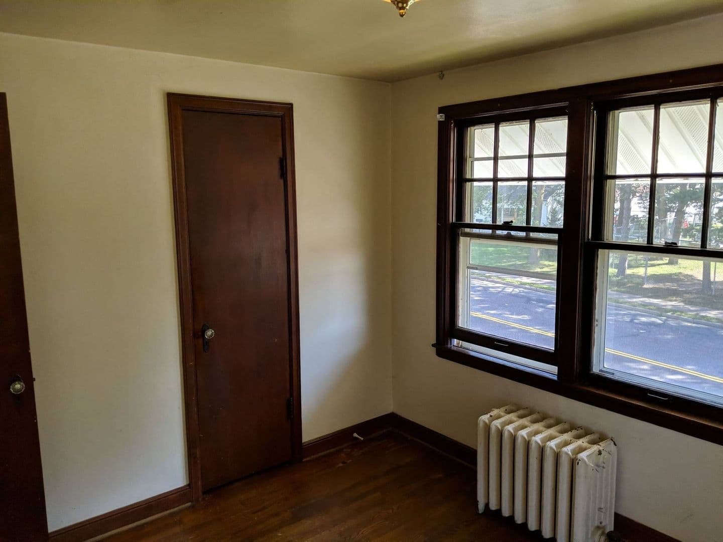 Merrill Apartment: 110 S State St