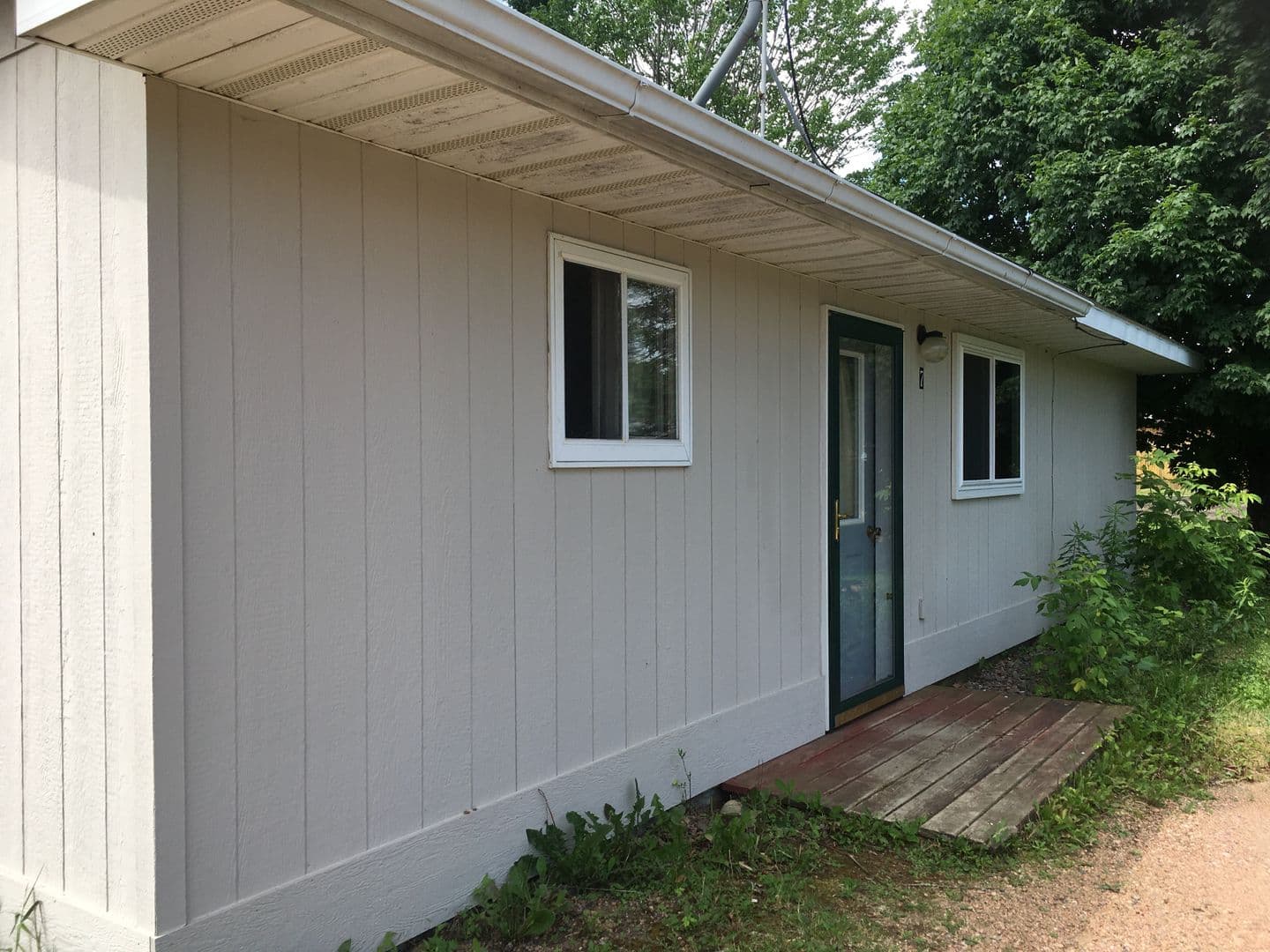 Wittenberg Apartment: 209 E Wood Ave