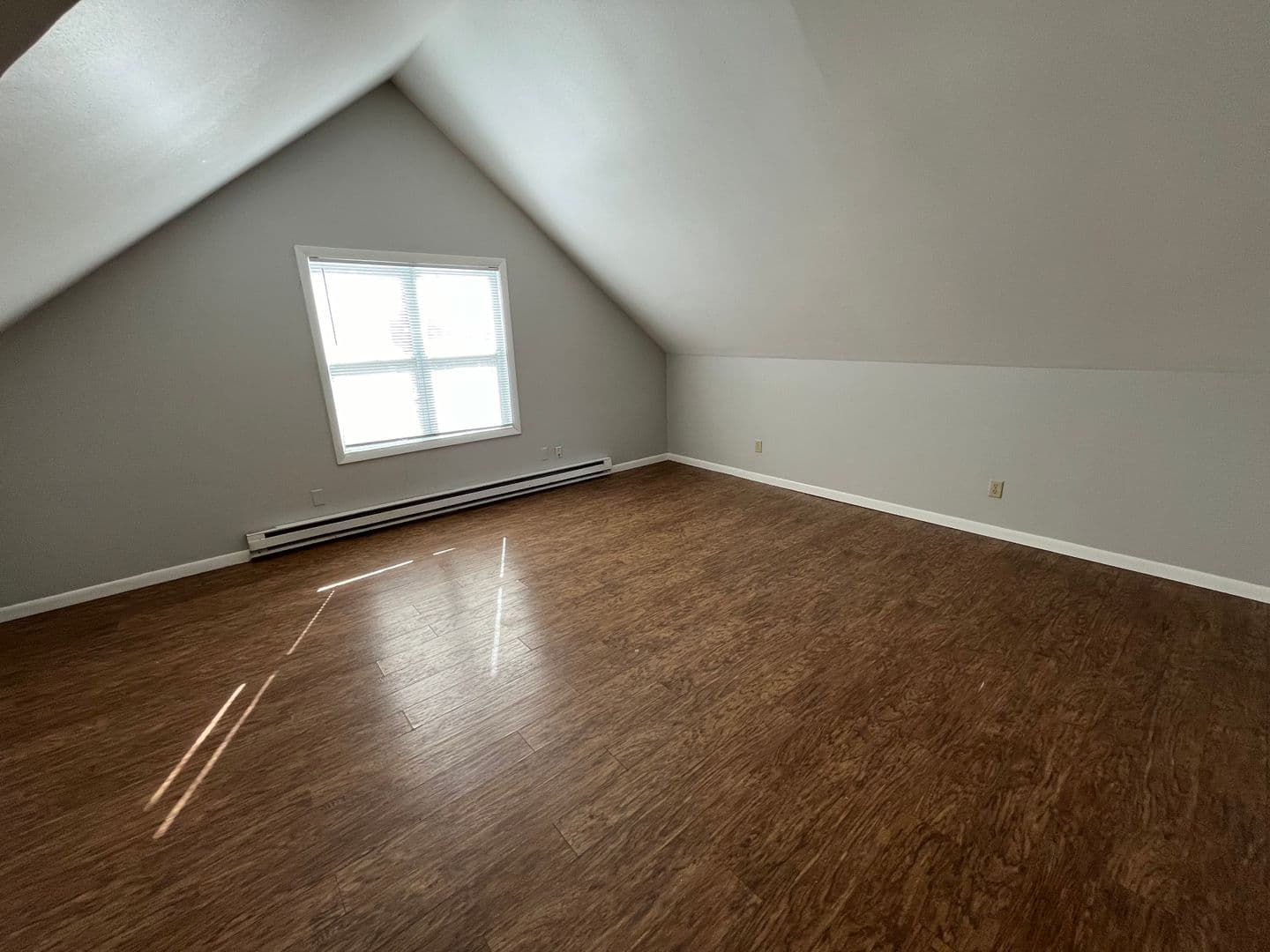 Wausau Apartment: 803 Grand Ave