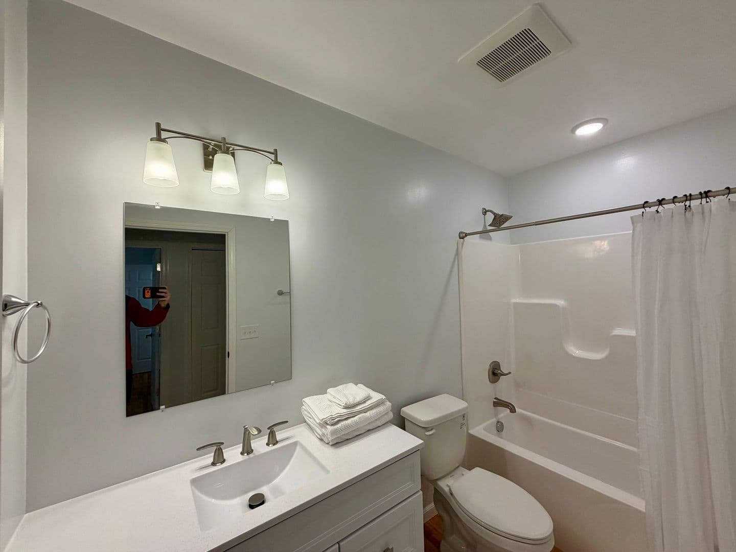 Wausau Apartment: 719 N 3rd Ave - Furnished
