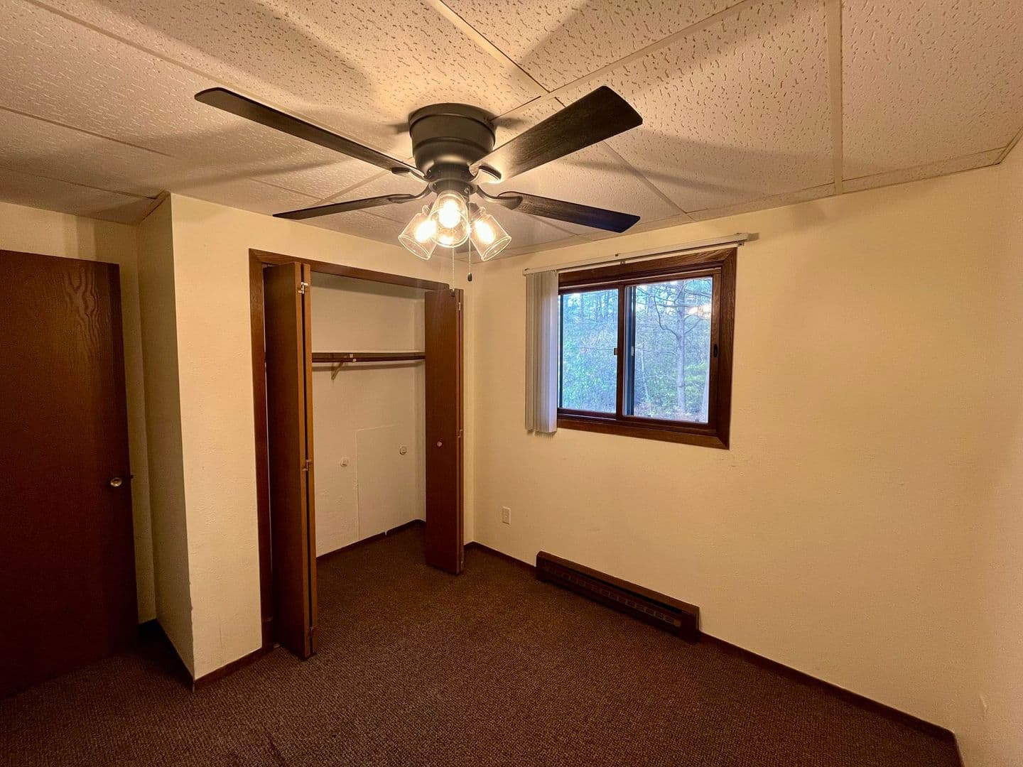Tomahawk Apartment: 1011 Timm St