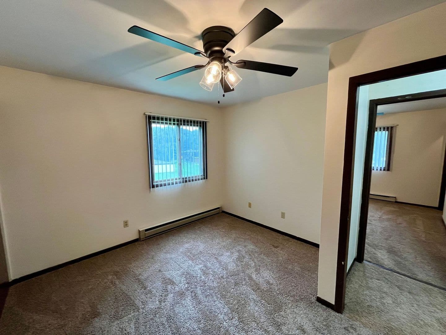 Marshfield Apartment: 1010 Sawyer Dr