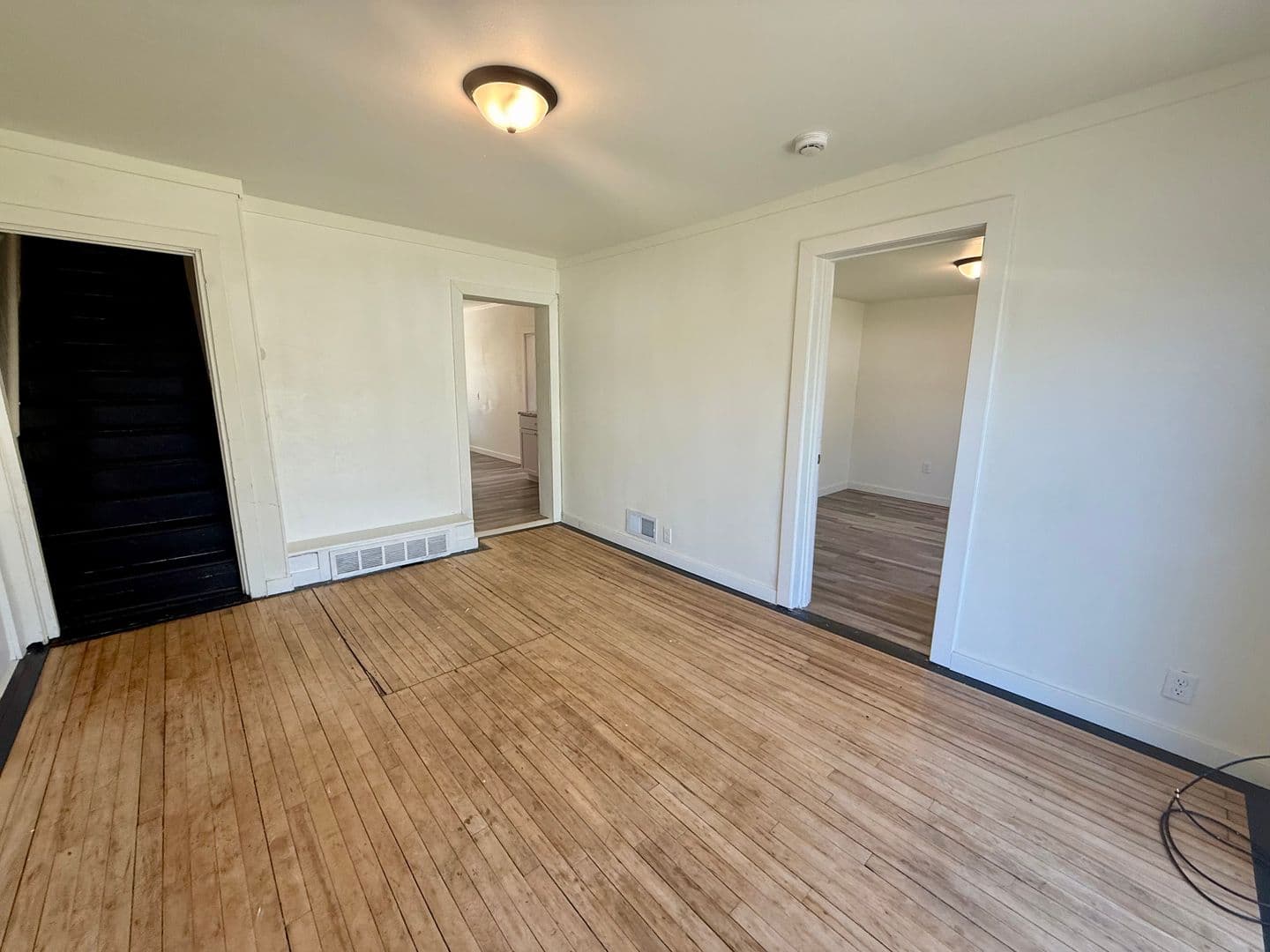 Wausau House: 706 Lincoln Ave