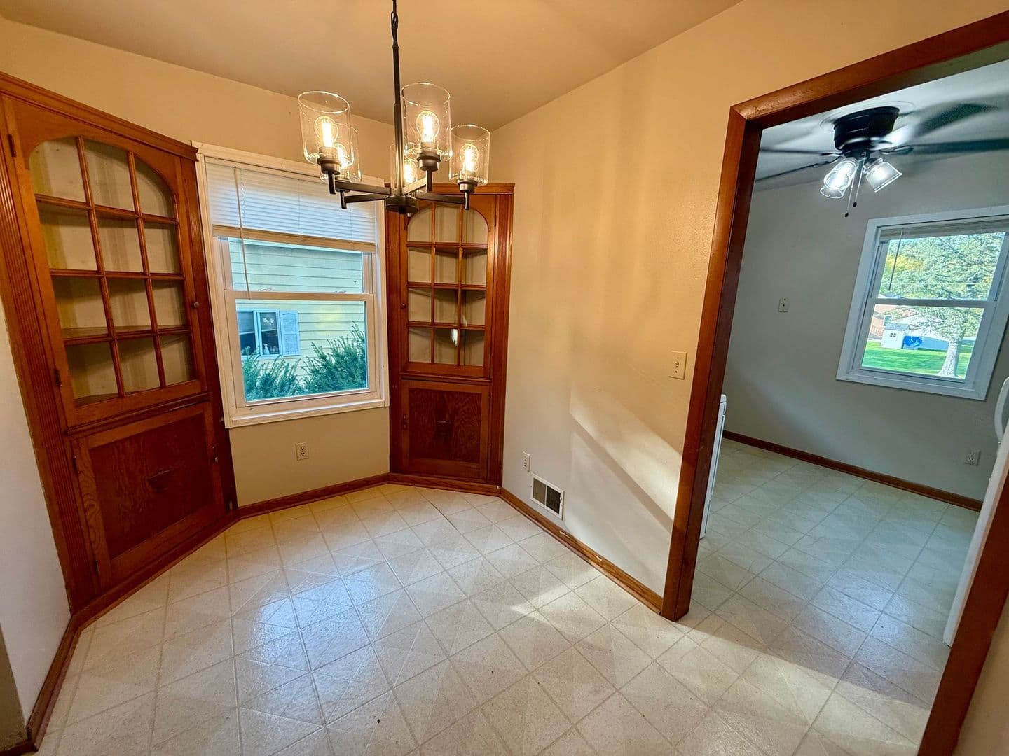 Wausau Apartment: 904 Park Ave