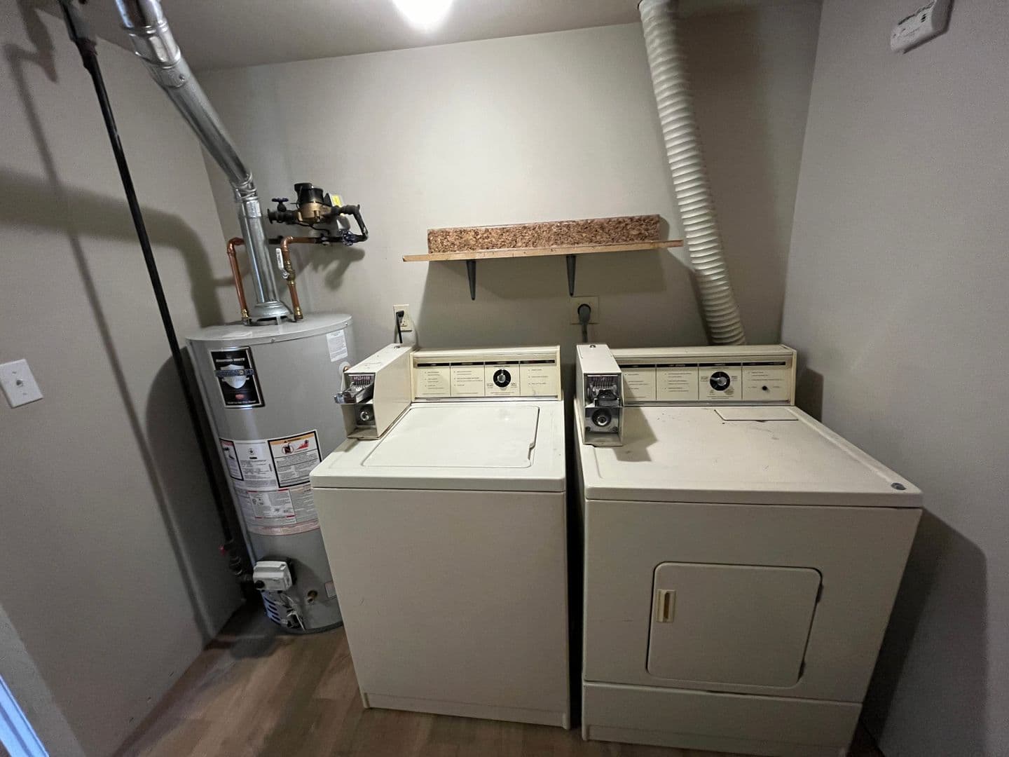 Stevens Point Apartment: 2448 4th Ave