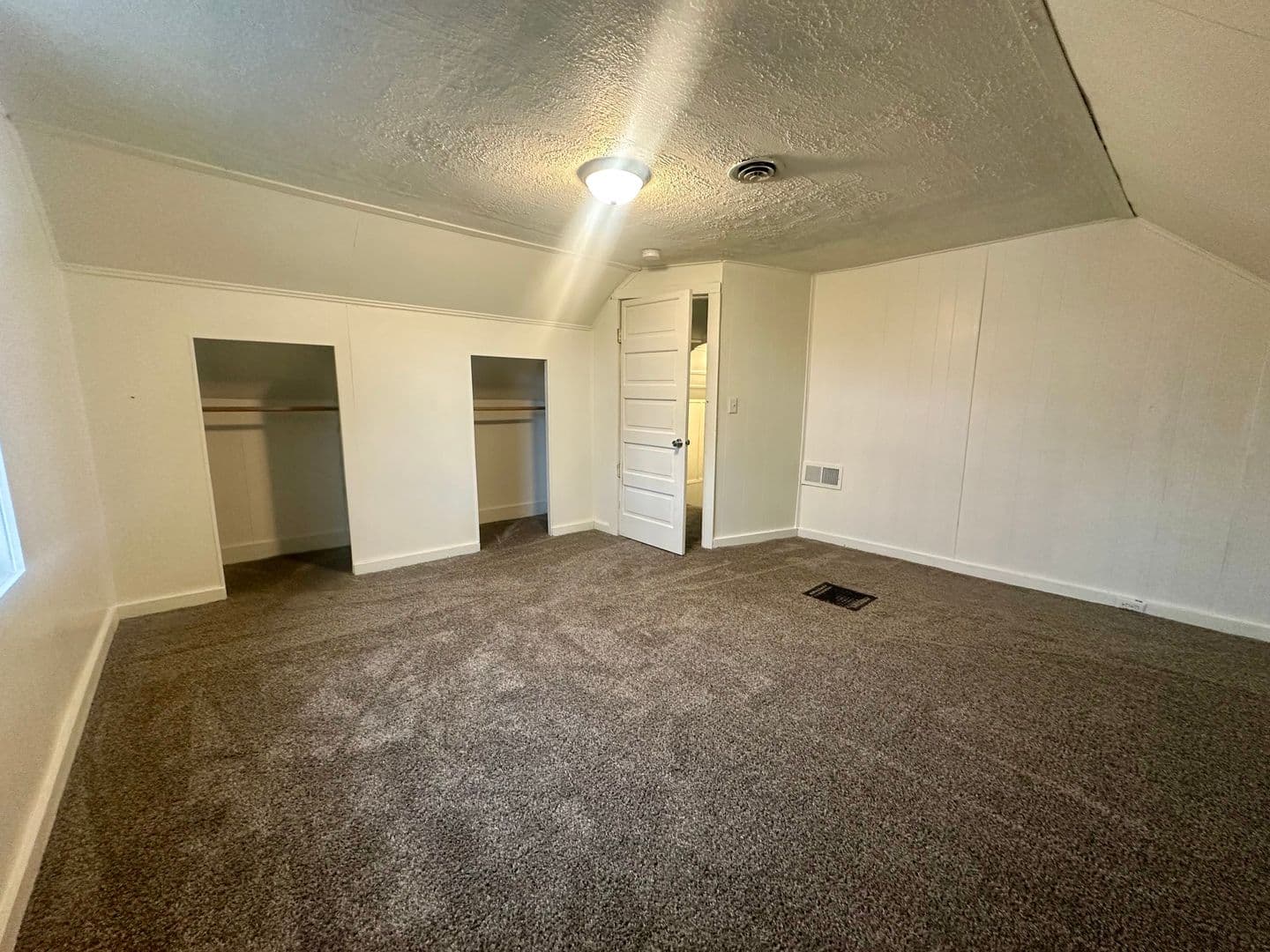 Wausau House: 706 Lincoln Ave