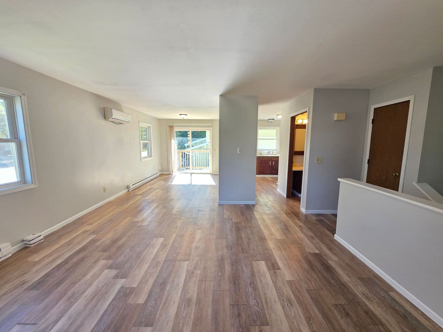 Wisconsin Rapids Apartment: 2460-2462 2nd Ave South
