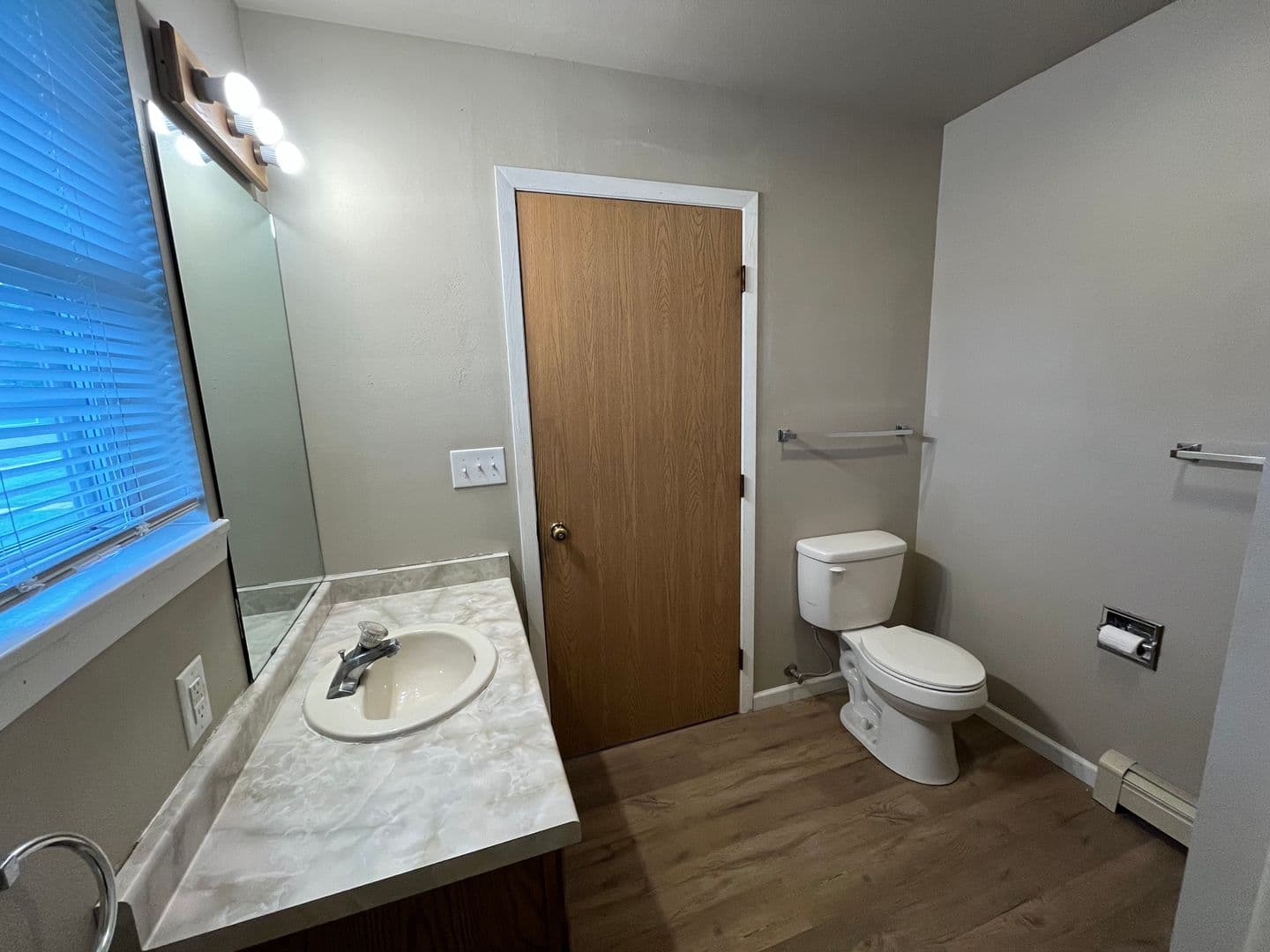 Stevens Point Apartment: 2448 4th Ave
