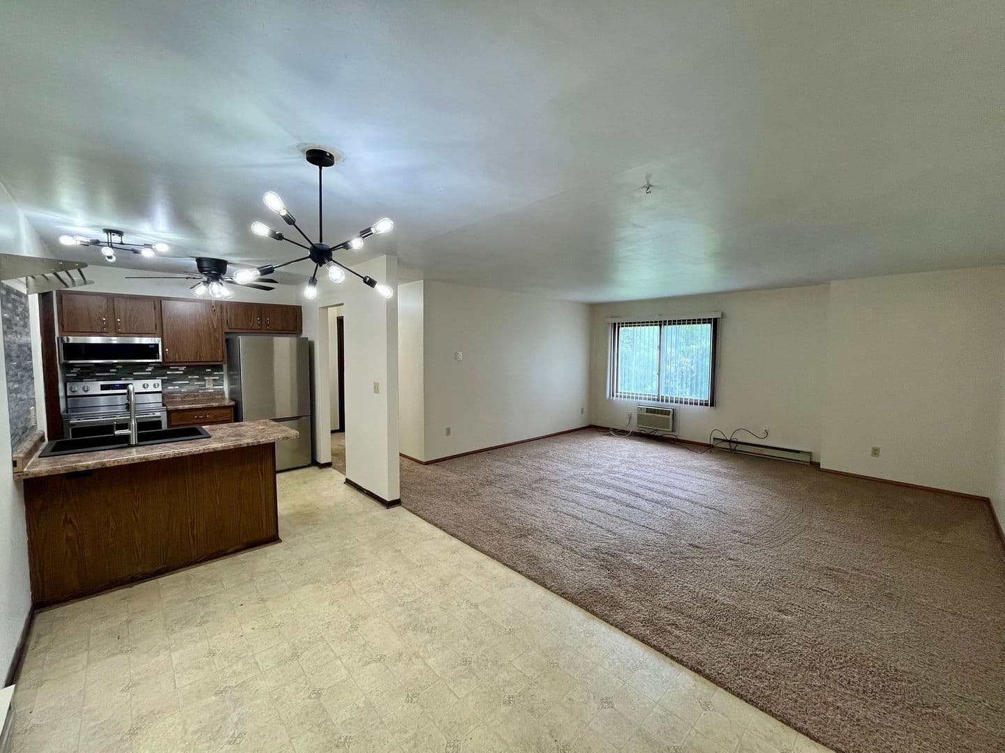 Marshfield Apartment: 1010 Sawyer Dr