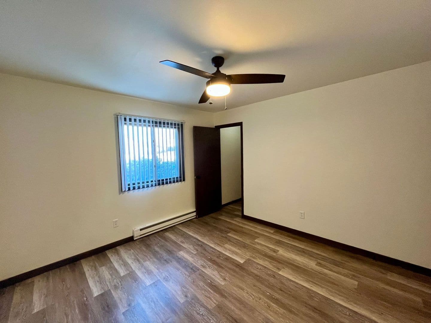 Marshfield Apartment: 1010 Sawyer Dr