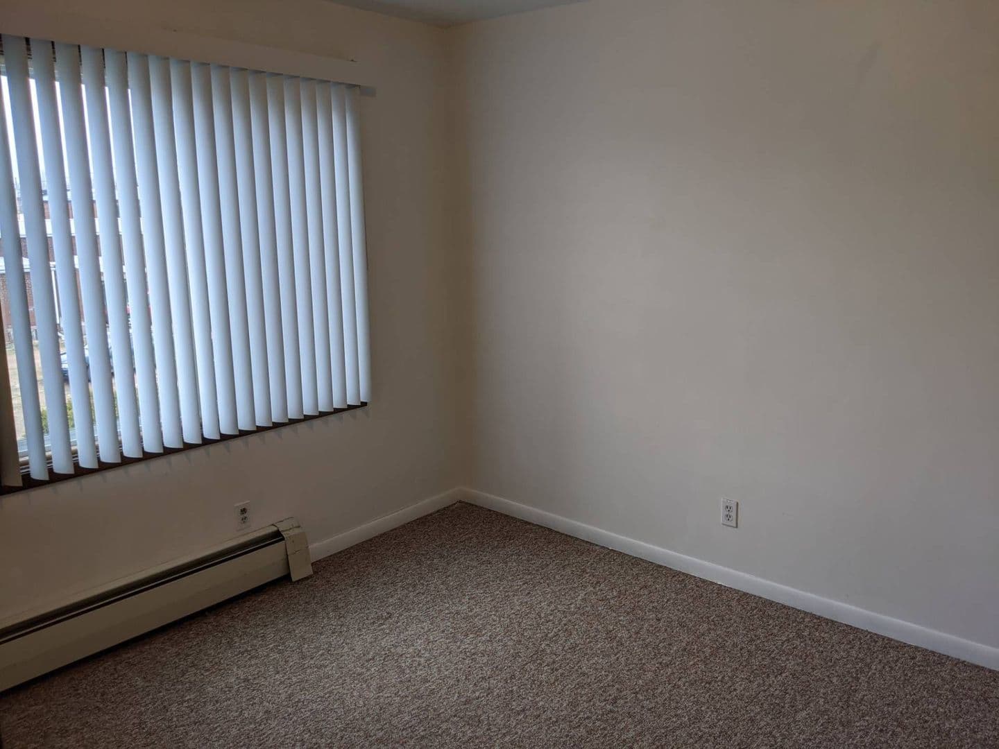 Wittenberg Apartment: 516 S Webb Street